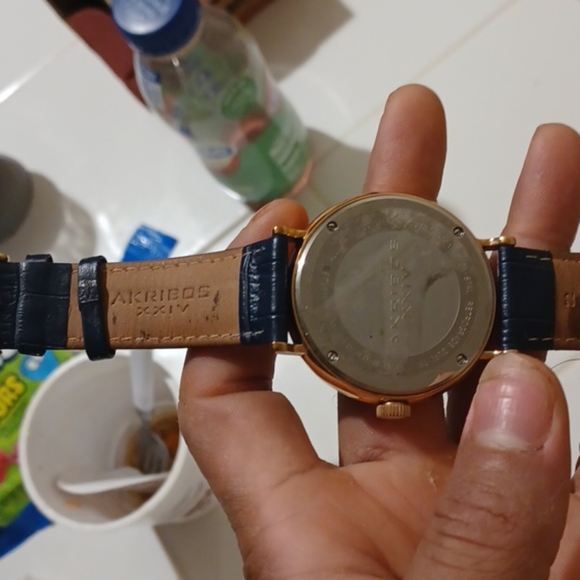 Watch - Picture 4 of 6